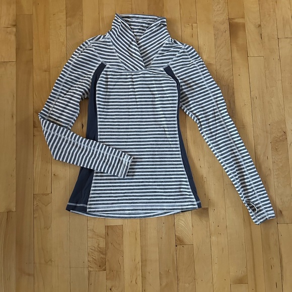 Lululemon Run Trail Tech Cowl Neck Pullover - Picture 2 of 6